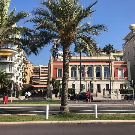 Nice, Seaside Niza